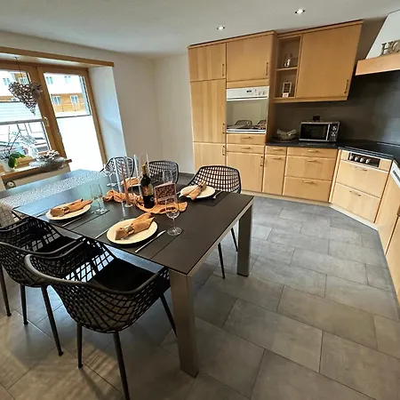 Bergfreude Саас-Грунд